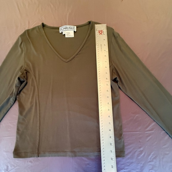 Carlisle Women's Tan/Green Long Sleeve V-neck Top Size Large MSRP $228 - Picture 7 of 7